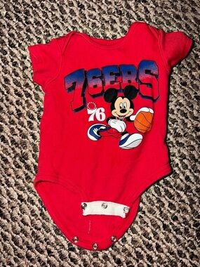 Disney NBA Philadelphia 76ers Mickey Mouse Bodysuit 0-3M